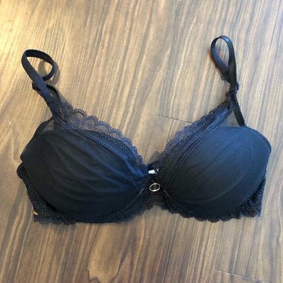 🆕 NWOT Chantelle Parisian Allure Plunge T-Shirt Bra in Black Size 34D - Picture 4 of 7
